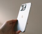 O iPhone Apple deverá receber um design totalmente novo em 2027. (Fonte da imagem: Cătălin Dumitrașcu)
