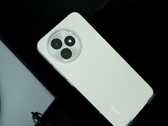 Não se sabe se os telefones Xiaomi 15T adotarão o design do Redmi K80 Extreme Edition. (Fonte da imagem: Digital Chat Station)
